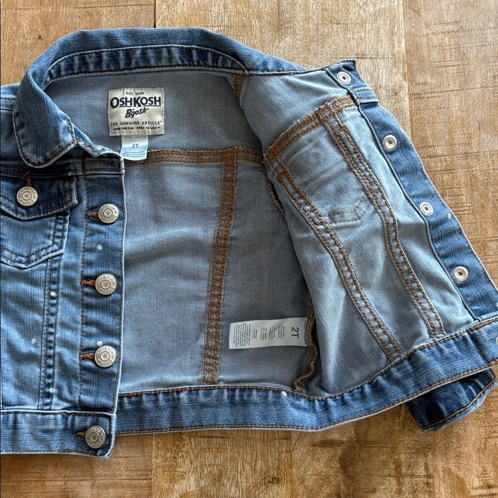 Girls fall/winter outfit size 2t - Picture 5 of 13